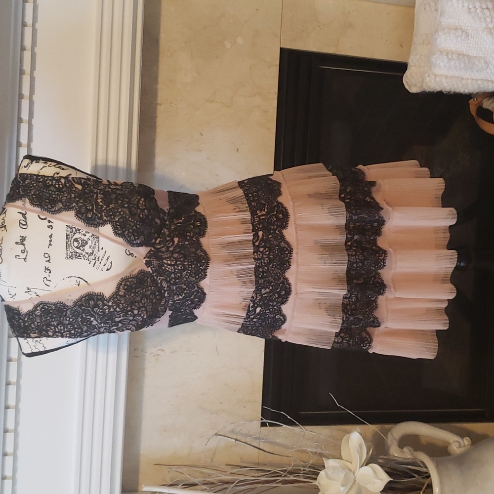 BCBGMAXAZRIA dress